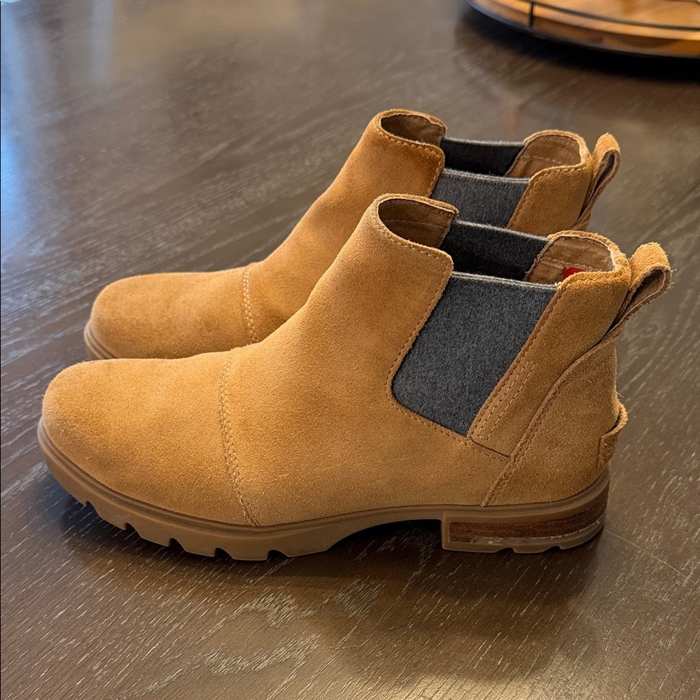 Women’s Sorel  Emelie Waterproof Tan Suede Chelsea Boots